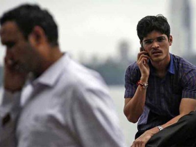 കോള് ഡ്രോപ്പായാല് മൊബൈല് കമ്പനികള് നഷ്ടപരിഹാരം നല്കണം: ട്രായ് കോള് ഡ്രോപ്പായാല് മൊബൈല് കമ്പനികള് നഷ്ടപരിഹാരം നല്കണം: ട്രായ്