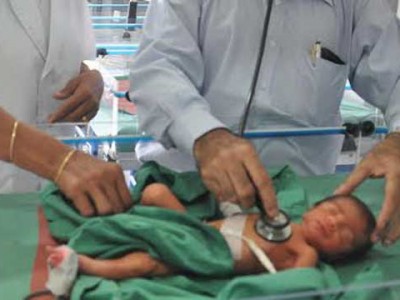 അമ്മതൊട്ടിലില്‍ ആണ്‍കുഞ്ഞിനെ ഉപേക്ഷിച്ചു