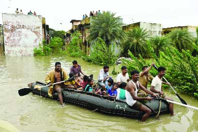 ചെന്നൈ; പെയ്തിറങ്ങിയ ദുരന്തം ചെന്നൈ; പെയ്തിറങ്ങിയ ദുരന്തം