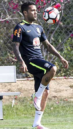 ലാറ്റിന്‍ ലഹരി:  പറന്നുയരാന്‍ മഞ്ഞക്കിളികള്‍