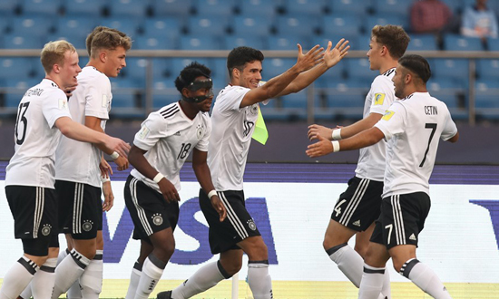 ക്വാര്‍ട്ടറിലേക്ക് ജര്‍മനി ഇന്‍ കൊളംബിയ ഔട്ട്‌