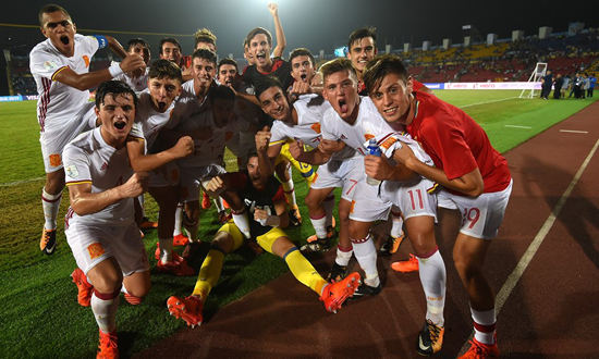 അവസാന മിനിറ്റില്‍ ഫ്രഞ്ച് പട പഞ്ചര്‍ 