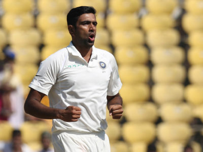 റെക്കോഡിട്ട് അശ്വിന്, ഏറ്റവും വേഗത്തില് 300 വിക്കറ്റ് നേടുന്ന താരം റെക്കോഡിട്ട് അശ്വിന്, ഏറ്റവും വേഗത്തില് 300 വിക്കറ്റ് നേടുന്ന താരം