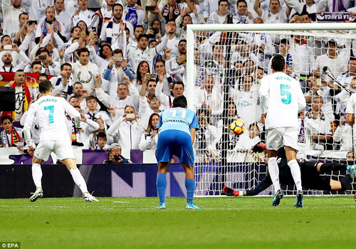 ഇഞ്ചോടിഞ്ച് പോരില്‍ റയലിന് ജയം, പ്രീമിയര്‍ ലീഗില്‍ മാഞ്ചസ്റ്റര്‍ യുനൈറ്റഡും ജയിച്ചു