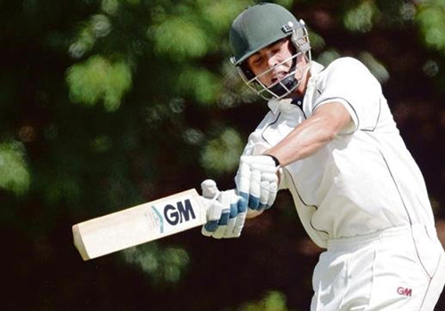 ഏകദിനത്തില് 490 റണ്സ് ഒറ്റക്ക് അടിച്ച് ഷെയ്ന് ഡാഡ്സ്വെല് ഏകദിനത്തില് 490 റണ്സ് ഒറ്റക്ക് അടിച്ച് ഷെയ്ന് ഡാഡ്സ്വെല്