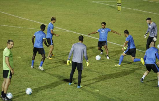 കലിപ്പിന്റെ കളിക്ക് ഇന്ന് കിക്കോഫ് കലിപ്പിന്റെ കളിക്ക് ഇന്ന് കിക്കോഫ്