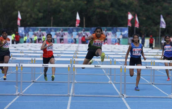 ദേശീയ ജൂനിയര് മീറ്റ്: കേരളത്തിന്റെ അപര്ണ റോയിക്ക് മീറ്റ് റെക്കോഡ് ദേശീയ ജൂനിയര് മീറ്റ്: കേരളത്തിന്റെ അപര്ണ റോയിക്ക് മീറ്റ് റെക്കോഡ്