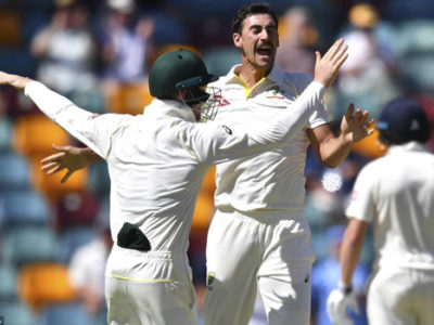 ആഷസ് ടെസ്റ്റ്: ആസ്ത്രേലിയ വിജയത്തിനരികെ ആഷസ് ടെസ്റ്റ്: ആസ്ത്രേലിയ വിജയത്തിനരികെ