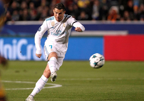 ആര്പ്പു വിളിച്ച് റയല് ജയിച്ചു ആര്പ്പു വിളിച്ച് റയല് ജയിച്ചു