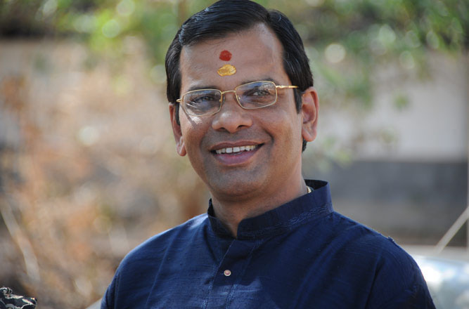 ഓട്ടന്‍തുള്ളല്‍ കലാകാരനും നടനുമായ കലാമണ്ഡലം ഗീതാനന്ദന്‍ അന്തരിച്ചു