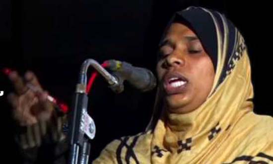 മലപ്പുറത്ത് ജാമിദ ടീച്ചര്‍  ജുമുഅക്ക് നേതൃത്വം നല്‍കി