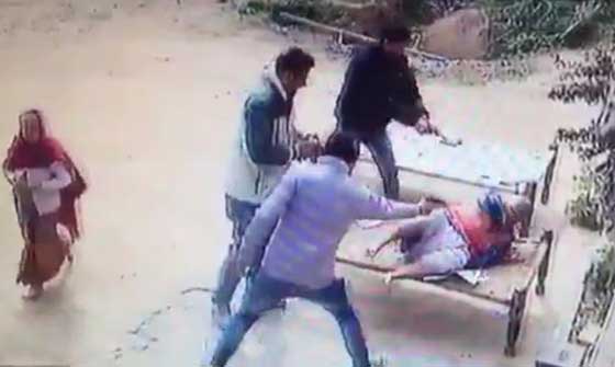 കൊലപാതകത്തിന്  സാക്ഷി പറയാതിരിക്കാന്‍ അമ്മയെയും മകനെയും  വെടിവച്ചു കൊന്നു.