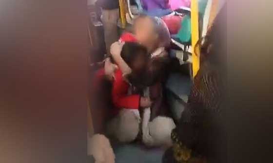 സ്‌കൂള്‍ ബസ് ആക്രമിച്ചത് മുസ് ലിം സംഘടനയായിരുന്നെങ്കില്‍ കൈയ്യുംകെട്ടി നോക്കിനില്‍ക്കുമായിരുന്നോ?;കര്‍ണിസേനയുടെ അക്രമത്തിനെതിരെ നടന്‍ സമീര്‍ സോണി