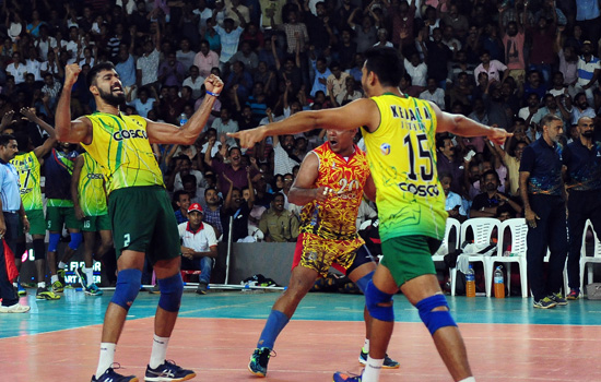 റെയില്വേ്സിനെ വീഴ്ത്തി പുരുഷ വോളിയില് കേരളം ചാംപ്യന്മാര് റെയില്വേ്സിനെ വീഴ്ത്തി പുരുഷ വോളിയില് കേരളം ചാംപ്യന്മാര്