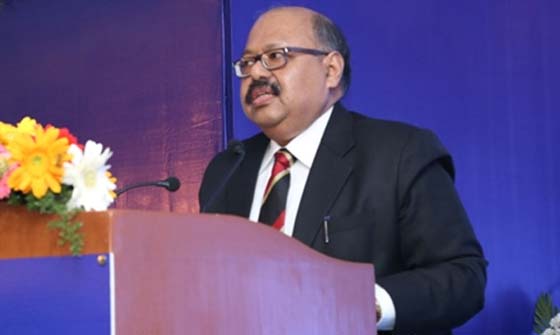 ജസ്റ്റിസ് ഹൃഷികേശ് റോയ്  കേരള ഹൈക്കോടതി ആക്ടിങ്ങ് ചീഫ് ജസ്റ്റിസ്