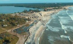 ആലപ്പാട് സമരം: നിലപാട് മയപ്പെടുത്തി സര്ക്കാര്; ചര്ച്ചയ്ക്ക് തയ്യാറെന്ന് മന്ത്രി ആലപ്പാട് സമരം: നിലപാട് മയപ്പെടുത്തി സര്ക്കാര്; ചര്ച്ചയ്ക്ക് തയ്യാറെന്ന് മന്ത്രി