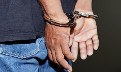 മഹാരാഷ്ട്രയില്‍ ഒമ്പതു മുസ്ലിം യുവാക്കളെ എടിഎസ് അറസ്റ്റ് ചെയ്തു