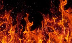 ബ്രസീലിലെ ഫുട്ബോള് പരിശീലന കേന്ദ്രത്തില് തീപ്പിടിത്തം; 10 പേര് മരിച്ചു ബ്രസീലിലെ ഫുട്ബോള് പരിശീലന കേന്ദ്രത്തില് തീപ്പിടിത്തം; 10 പേര് മരിച്ചു