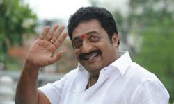 ശബരിമല: മുഖ്യമന്ത്രിയുടെ തിടുക്കം ബിജെപിക്ക് നേട്ടമായെന്ന് നടന്‍ പ്രകാശ് രാജ്