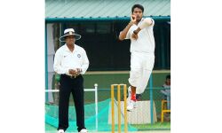 രഞ്ജി ട്രോഫി; കേരളം 171 റണ്സിന് പുറത്ത്; ഗുജറാത്തിന് ലക്ഷ്യം 194 റണ്സ് രഞ്ജി ട്രോഫി; കേരളം 171 റണ്സിന് പുറത്ത്; ഗുജറാത്തിന് ലക്ഷ്യം 194 റണ്സ്