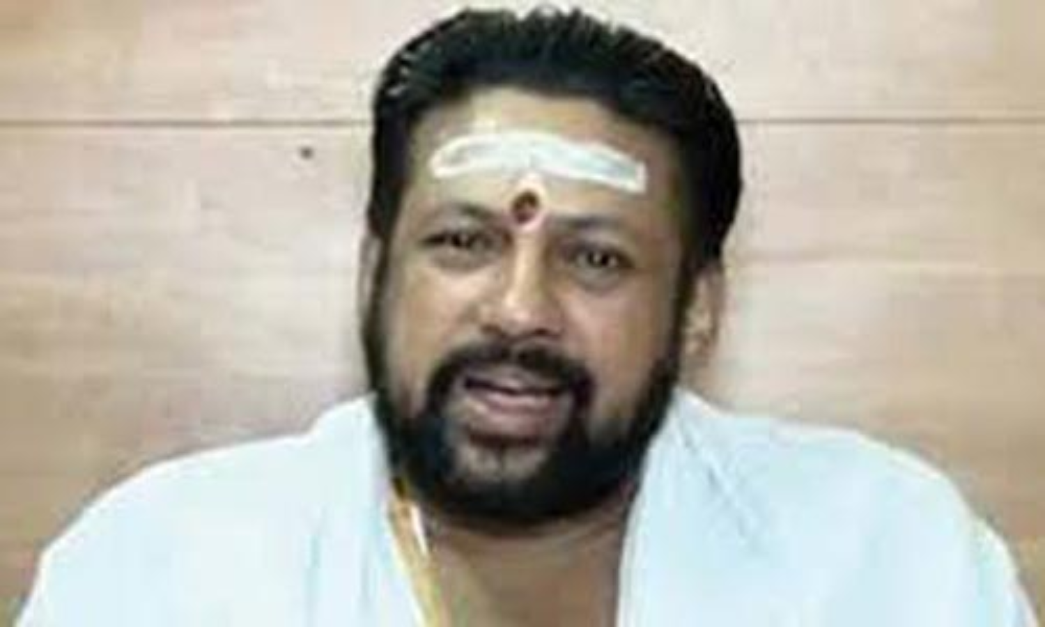 ശബരിമല ശുദ്ധിക്രിയ: വിശദീകരണം നല്കുന്നതിന് തന്ത്രിക്ക് സാവകാശം നല്കി ശബരിമല ശുദ്ധിക്രിയ: വിശദീകരണം നല്കുന്നതിന് തന്ത്രിക്ക് സാവകാശം നല്കി