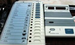 ഇവിഎം ഹാക്കിങ് വിവാദം:  പോളിങിന് ബാലറ്റ് പേപ്പര്‍ തിരിച്ച്  കൊണ്ടുവരണമെന്ന ആവശ്യം ശക്തമാവുന്നു