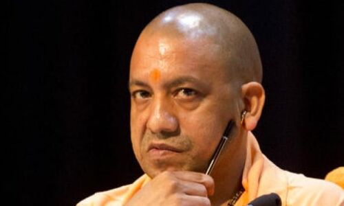 ഇത് വഖ്ഫ് ബോർഡോ അതോ ഭൂമാഫിയ ബോർഡോ; യു പി സംസ്ഥാന വഖ്ഫ് ബോർഡിനെതിരേ യോഗി ആദിത്യനാഥ്