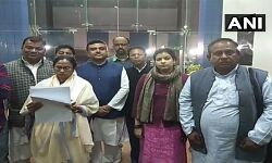 കോണ്‍ഗ്രസിന് കനത്ത തിരിച്ചടി:  പശ്ചിമ ബംഗാളിള്‍ പാര്‍ട്ടി എംപി  തൃണമൂല്‍ കോണ്‍ഗ്രസില്‍ ചേര്‍ന്നു