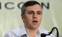 അധികാരത്തിലെത്തിയാല് പൊതുസുരക്ഷാ നിയമം എടുത്തുകളയുമെന്നു ഉമര് അബ്ദുല്ല അധികാരത്തിലെത്തിയാല് പൊതുസുരക്ഷാ നിയമം എടുത്തുകളയുമെന്നു ഉമര് അബ്ദുല്ല