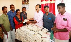 പ്രളയബാധിതര്‍ക്ക് സഹായഹസ്തവുമായി തലസ്ഥാനത്തെ മാധ്യമ പ്രവര്‍ത്തകര്‍