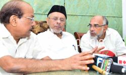 മുസ്ലിം ലീഗിലെ വിഭാഗീയത പരിഹരിക്കാന് കൗണ്സില് യോഗം ഇന്ന് മുസ്ലിം ലീഗിലെ വിഭാഗീയത പരിഹരിക്കാന് കൗണ്സില് യോഗം ഇന്ന്