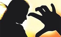 ആദിവാസി പെണ്കുട്ടിക്ക് പീഡനം: പട്ടികജാതി കമ്മീഷന് കേസെടുത്തു ആദിവാസി പെണ്കുട്ടിക്ക് പീഡനം: പട്ടികജാതി കമ്മീഷന് കേസെടുത്തു