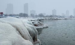 അമേരിക്ക തണുത്തു വിറയ്ക്കുന്നു; മരണം 21 ആയി അമേരിക്ക തണുത്തു വിറയ്ക്കുന്നു; മരണം 21 ആയി
