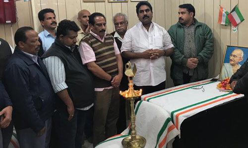 ഹിന്ദുമഹാസഭയുടെ ഗാന്ധിനിന്ദക്കെതിരെ ഒഐസിസി പ്രതിഷേധിച്ചു