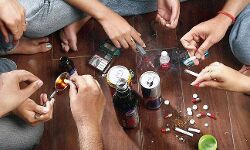 വിദ്യാര്‍ഥികള്‍ക്ക് ലഹരി ഗുളികകള്‍ വില്‍പ്പന നടത്തിയയാള്‍ പിടിയില്‍