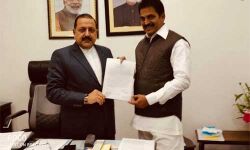 ആലപ്പാട് കരിമണല്‍ ഖനനം:      അടിയന്തിരമായി റിപ്പോര്‍ട്ട് തേടുമെന്ന് കേന്ദ്ര സഹമന്ത്രി ഡോ. ജിതേന്ദ്ര സിംഗ്