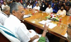 സാമ്പത്തിക പ്രതിസന്ധി രൂക്ഷം;  സർക്കാരിന്റെ ആയിരം ദിനം ആഘോഷിക്കാൻ ചിലവഴിക്കുന്നത് കോടികൾ