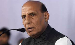 കശ്മീര്‍ പ്രശ്‌നത്തില്‍ ഉടന്‍ പരിഹാരം; ലോകത്ത് ഒരു ശക്തിക്കും തടയാനാവില്ലെന്ന് പ്രതിരോധ മന്ത്രി