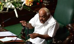 เดเดเดเดฒเตโเดเดฎเดพเดฐเตโเดเตเดเต เดเตเดเดฟเดเดณเตเดเต เดเตเดด เดตเดพเดเตเดฆเดพเดจเด: เด
เดจเตเดตเตเดทเดคเตเดคเดฟเดจเต เดชเตเดฐเดคเตเดฏเตเด เดธเดเดเด; เดเดคเดฟเดฐเตโเดชเตเดชเตเดฎเดพเดฏเดฟ เดฌเดฟเดเตเดชเดฟ เดเดเดเดฒเตโเดเดฎเดพเดฐเตโเดเตเดเต เดเตเดเดฟเดเดณเตเดเต เดเตเดด เดตเดพเดเตเดฆเดพเดจเด: เด
เดจเตเดตเตเดทเดคเตเดคเดฟเดจเต เดชเตเดฐเดคเตเดฏเตเด เดธเดเดเด; เดเดคเดฟเดฐเตโเดชเตเดชเตเดฎเดพเดฏเดฟ เดฌเดฟเดเตเดชเดฟ