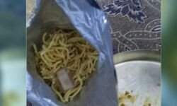 ന്യൂഡില്‍സില്‍ ഉപയോഗിച്ച ബാന്റ് എയ്ഡ്; സ്വിഗി മാപ്പു പറഞ്ഞു