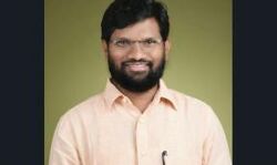 പൊതുപരിപാടിക്കിടെ ബിജെപി   എംഎല്‍എയുടെ മുഖത്തടിച്ച് ഭാര്യ;   പിന്തുണച്ച് നേതാക്കള്‍