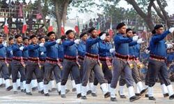 നക്ഷത്രാങ്കിത ത്രിവര്‍ണ ശോഭയില്‍ പത്തനാപുരം; നാളെ നഗരത്തിലേക്ക് ജനസാഗരം ഒഴുകിയെത്തും