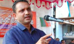 മഞ്ചേശ്വരത്ത് മല്സരിക്കാനില്ല; ഉപതിരഞ്ഞെടുപ്പ് കേസ് പിന്വലിക്കാനൊരുങ്ങി കെ സുരേന്ദ്രന് മഞ്ചേശ്വരത്ത് മല്സരിക്കാനില്ല; ഉപതിരഞ്ഞെടുപ്പ് കേസ് പിന്വലിക്കാനൊരുങ്ങി കെ സുരേന്ദ്രന്