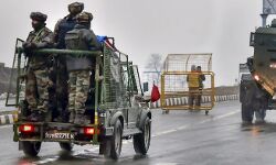 കശ്മീര്: ഏറ്റുമുട്ടലില് ജെയ്ശെ മുഹമ്മദ് കമാന്ഡര് കൊല്ലപ്പെട്ടു കശ്മീര്: ഏറ്റുമുട്ടലില് ജെയ്ശെ മുഹമ്മദ് കമാന്ഡര് കൊല്ലപ്പെട്ടു