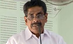 സിഒടി നസീറിനെതിരായ വധശ്രമം സിപിഎം അക്രമ പാത വെടിയില്ലെന്നതിന്റെ തെളിവ്; മുല്ലപ്പള്ളി രാമചന്ദ്രന് സിഒടി നസീറിനെതിരായ വധശ്രമം സിപിഎം അക്രമ പാത വെടിയില്ലെന്നതിന്റെ തെളിവ്; മുല്ലപ്പള്ളി രാമചന്ദ്രന്