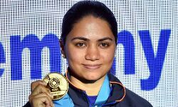 16 വര്‍ഷത്തിന് ശേഷം ഇന്ത്യക്ക് സ്വര്‍ണം