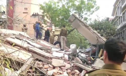 ഡല്‍ഹിയില്‍ നാലുനില കെട്ടിടം തകര്‍ന്നുവീണു