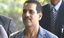 സാമ്പത്തിക തട്ടിപ്പ്‌കേസ്: റോബര്‍ട്ട് വദ്ര എന്‍ഫോഴ്‌സ്‌മെന്റെ് മുമ്പാകെ ഹാജരായി