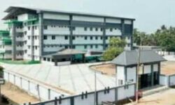 നവജാത ശിശുമരിച്ചത് ഓപ്പറേഷന്‍ തിയേറ്റര്‍ പൂട്ടിയതിനാലെന്ന്;    പരാതിയുമായി ബന്ധുക്കള്‍