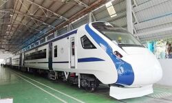 വന്ദേ ഭാരത് അതിവേഗ ട്രെയിനിന്റെ കോച്ചില്‍ തീപിടുത്തം